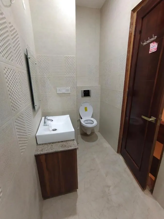 Hotel Kartik Zirakpur